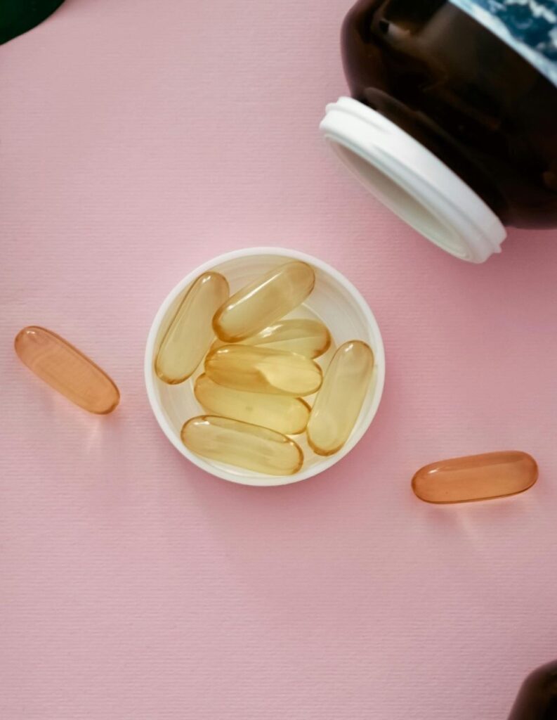 pillole di nutricosmetico alla biotina per la cura dei capelli e unghie